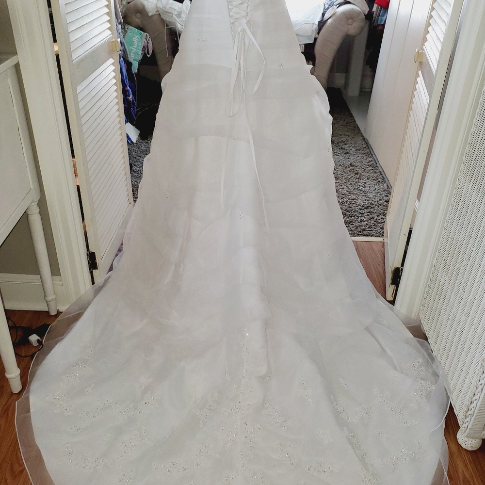 David's Bridal Weddings Dress